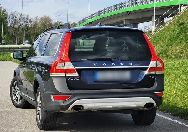 Volvo XC 70 cena 69900 przebieg: 181000, rok produkcji 2015 z Warszawa małe 232